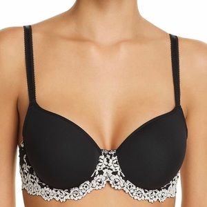 Never worn Wacoal Black and White Bra